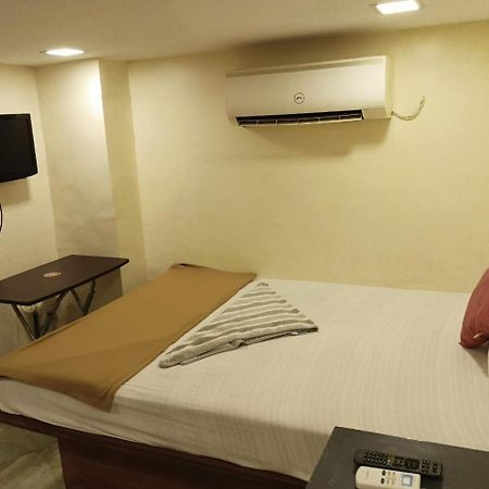 מומביי New Hotel Tara By Glitz Hotels מראה חיצוני תמונה